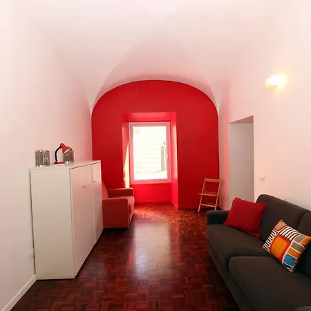 Nazionale Flat Apartman *